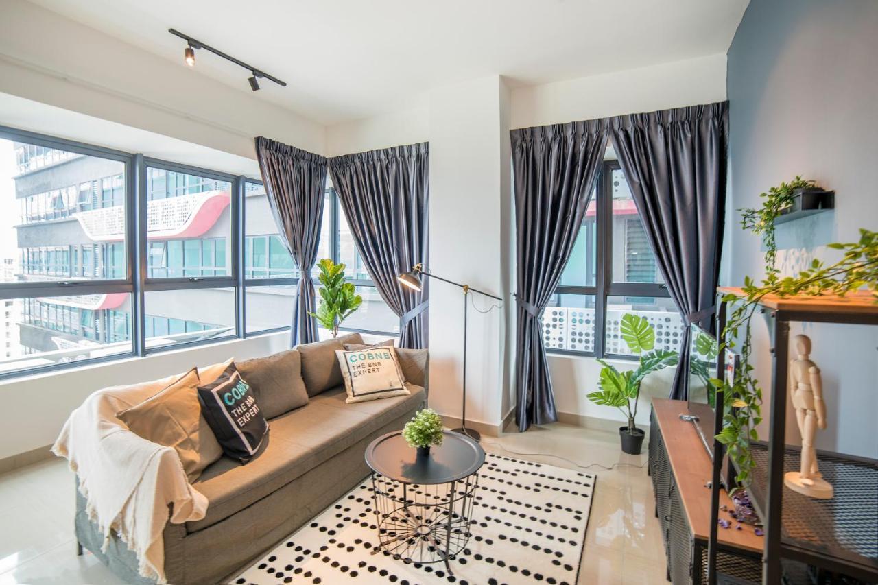 Arte Plus Klcc Designer Suites By Cobnb クアラルンプール エクステリア 写真
