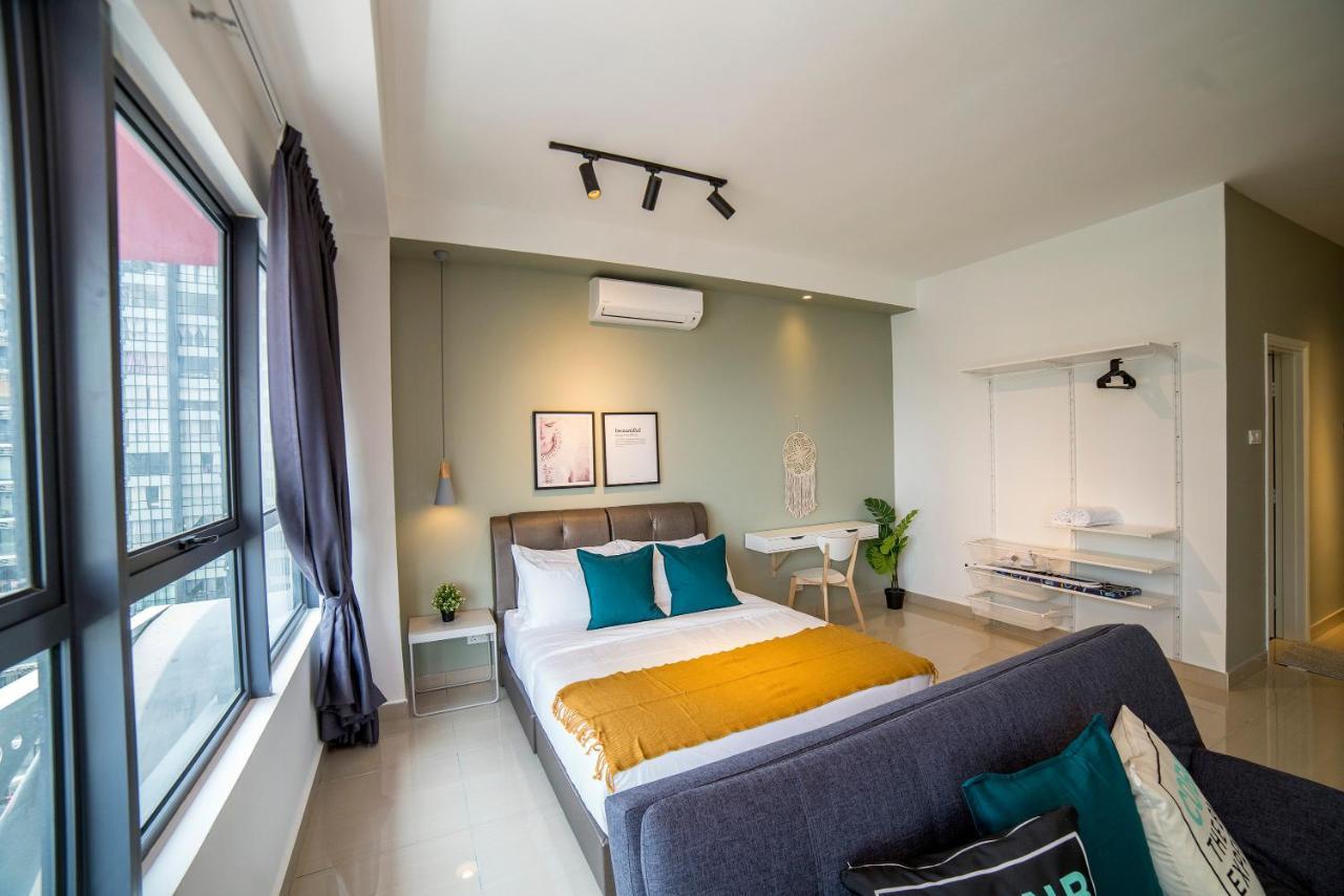 Arte Plus Klcc Designer Suites By Cobnb クアラルンプール エクステリア 写真