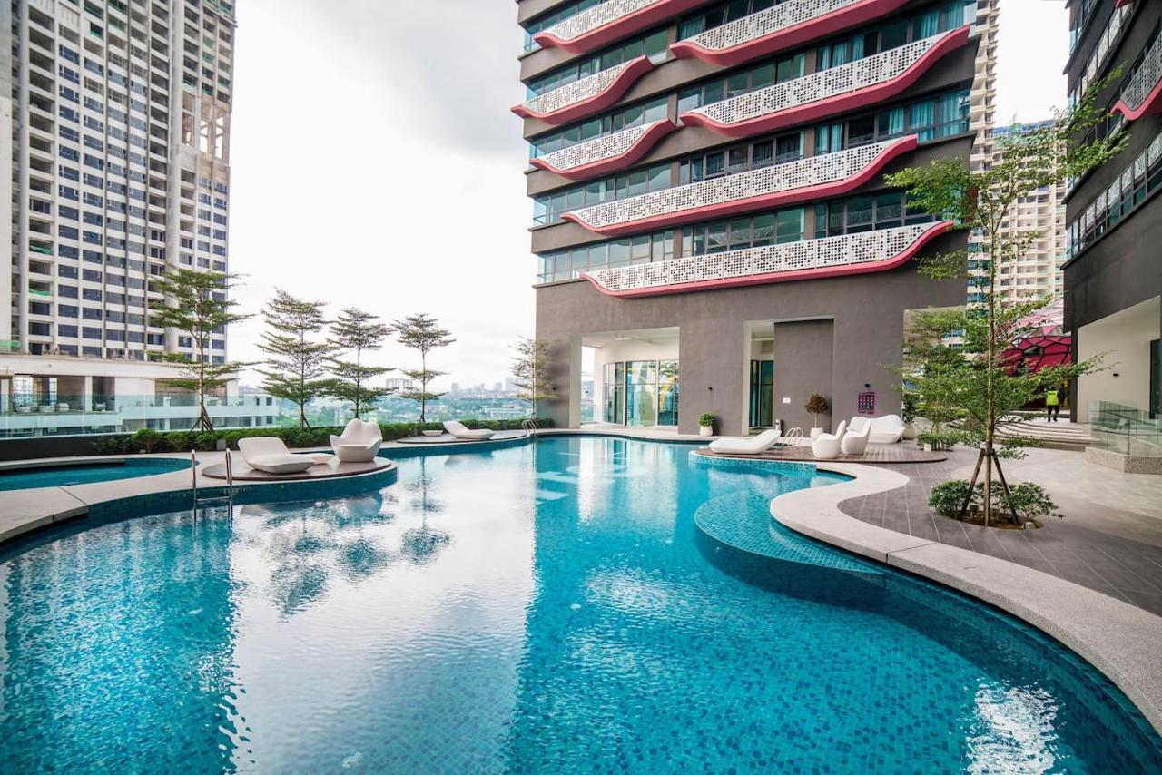 Arte Plus Klcc Designer Suites By Cobnb クアラルンプール エクステリア 写真